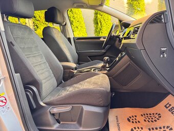 Volkswagen Touran Highline 2.0 TDI 110kw DSG 7-MIEST 2018 - 9