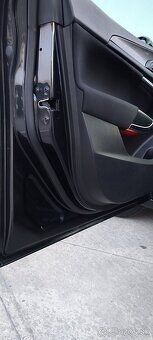 Opel Insignia Sports Tourer 2.0 CDTI 96 KW/131 PS, r.v. 2010 - 9