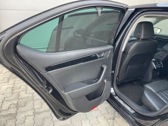 Škoda Superb 2.0 TSI 4x4 Laurin Klement DSG - 9