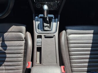 Volkswagen Passat Variant 2.0 TDI BMT Comfortline Business D - 9