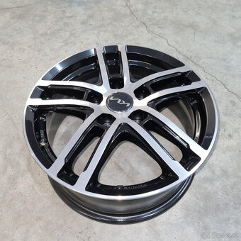Disky Dezent TZ 5x112 R18 8J - 9