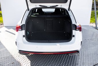 Škoda Octavia Combi RS, 147KW, 4x4 - 9