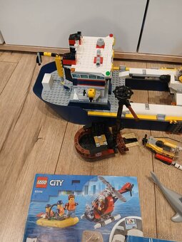 Lego city 60266 - 9