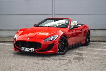 Maserati GranCabrio 4,7 V8 Ferrari motor, SK značky - 9