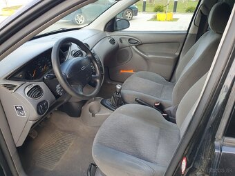 Ford Focus 1.6 74 KW Benzín - 9