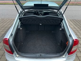 Predam Škoda Octavia 2.0 TDI Elegance 103kW - 9