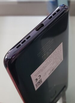 TCL 10L - 9
