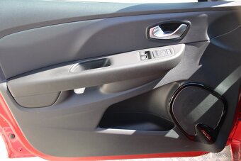 Renault Clio Grandtour 1,1 i 54 kw (2017) - 9