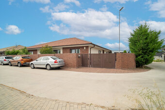 Na predaj 4-izbový rodinný dom v Galante - 9