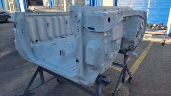 Toyota Land Cruiser 70/73/75/77/78 - 9