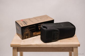 Blesky Yongnuo YN560 IV - 9