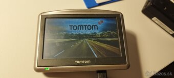 Predám 7 ks rôznych GPS navigácií TOMTOM a MIO. - 9
