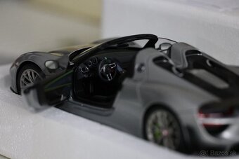 1:18 Porsche 918 Spyder AUTOart - 9