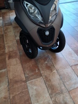 Piaggio MP3 500 HPE 2022 - 9