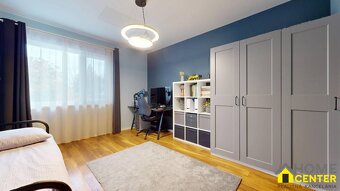 NA PREDAJ ÚTULNÝ, 4 IZBOVÝ RODINNÝ DOM S TERASOU A GARÁŽOU, - 9