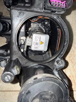 Svetlá Skoda Superb 2 Xenon predfacelift PP PĽ - 9