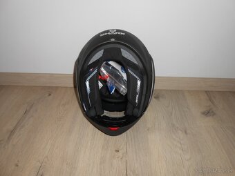 Predam krasnu novu moto prilbu znacky SHARK EVO GT ENCKE MAT - 9