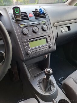 Predám alebo vymením VW touran 2005 2.0 tdi - 9