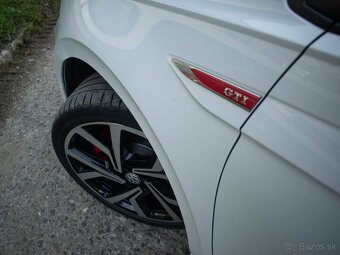 Volkswagen Polo GTI 2.0 TSI DSG - 9