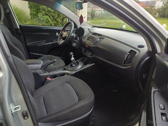 Kia Sportage 2.0CRDi 100Kw LX 4WD M6 R.V.04/2012 SUV - 9