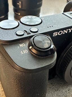 Somy Aplha A6600 + 2x Objektív - 9