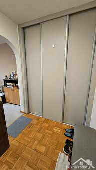 Predaj zariadeného 1 izbového bytu s balkónom, Zvolen-Podbor - 9