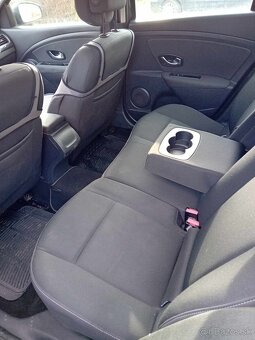 Renault Fluence - 9