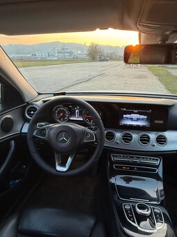 Mercedes E220d kombi automat - 9