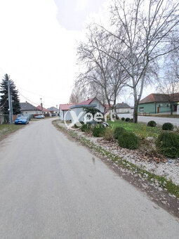 3-izbový starší RD. s garážou v obci PATAŠ - 9