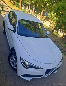 Predám ALFA ROMEO STELVIO - 9