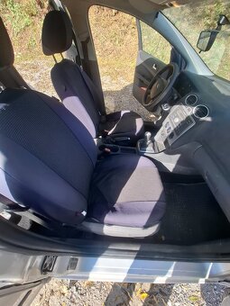 Ford Focus,1.6 TDCi (diesel), r.v. 2005, 80 kW - 9