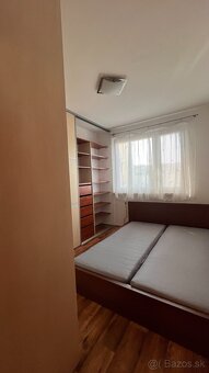 slnečný 2 izbový byt - voľný od 15.11. - 9