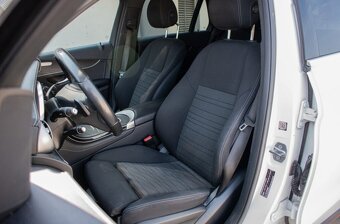 Mercedes-Benz GLC SUV 350 e 4MATIC A/T - 9