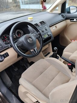Volkswagen Touran 2.0tdi 103kw - 9