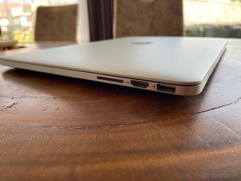 MacBook Pro Retina 15" i7 8GB RAM 500GB SSD, - 9