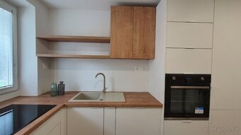 Predaj nadčasový, veľkometrážný 2 izb.byt/ Staré sídl. PD - 9