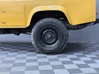 Land Rover Defender 110 TDI - 9
