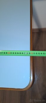 Konferenčny stolik - 9