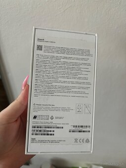 iPhone 15 128gb black - 9