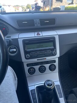 Volkswagen passat b6 1.9TDI - 9