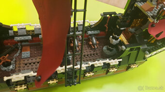 Lego 4195 -  séria Piráti z Karibiku - Pomsta Queen Anne - 9