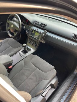 Volkswagen Passat b6 1.9TDI 77kw - 9