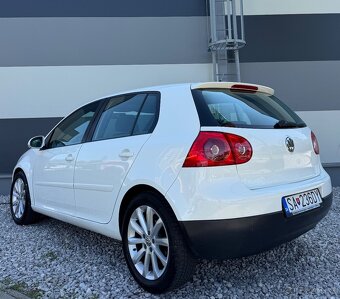 VOLKSWAGEN GOLF 5 2.0TDI - 9