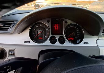 VW Passat 1.8, variant Highline Rabbit, - 9