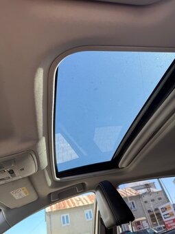 Toyota RAV4, 2018, 2.5l 114kW, benzín - hybrid, automat, 4x4 - 9