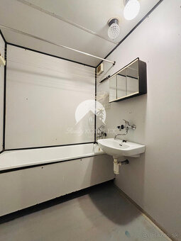 Reality KOMPLEX s.r.o. vám EXKLUZÍVNE ponúka na predaj 3-izb - 9