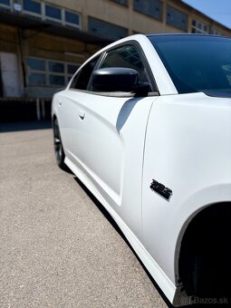 2014 Dodge Charger SRT Superbee | 392 HEMI | 470 koní - 9