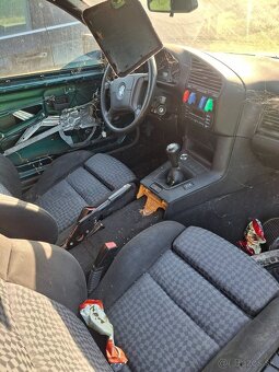 Bmw e36 coupe 328i - 9