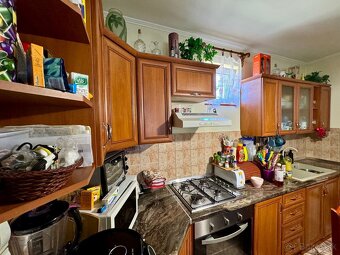 MAĎARSKO - ENCS 4 IZBOVÝ DOM S GARÁŽOU A TERASOU, PEKNÁ ZÁH - 9