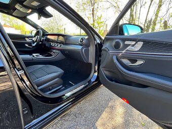 Mercedes-Benz E400d T 4matic AMG 3/2019 Webasto Top stav - 9